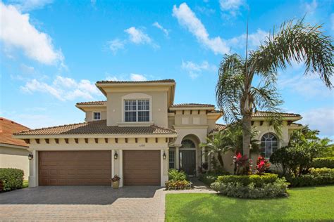 3 bathrooms. . Multi generational homes for sale in florida